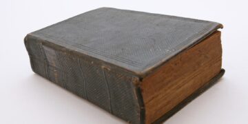 Diving into the Old Testament: An In-Depth Look at its Most Intriguing Characters and Events