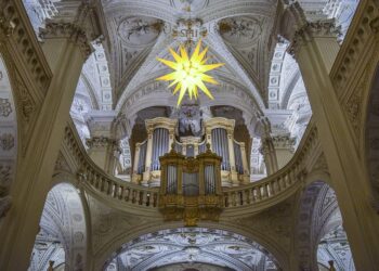 Breaking Down Barriers: Overcoming Division in the Body of Christ