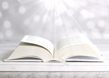 Unpacking the New Testament: Exploring the Stories and Message of the Gospels