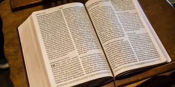 Unlocking the Meaning: Exploring the Deep Wisdom of Bible Verses